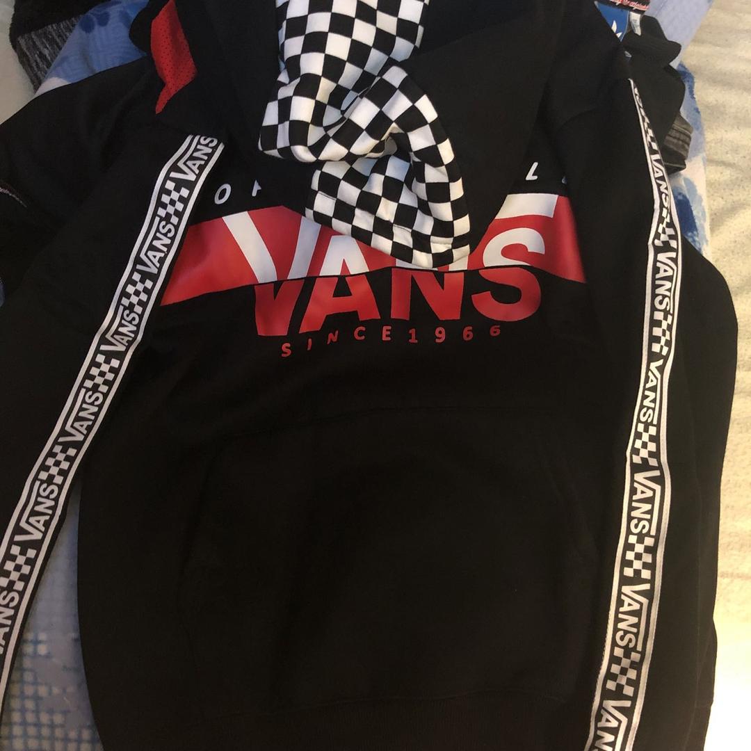 קפוצ׳ון של Vans דגם חדש מידה M