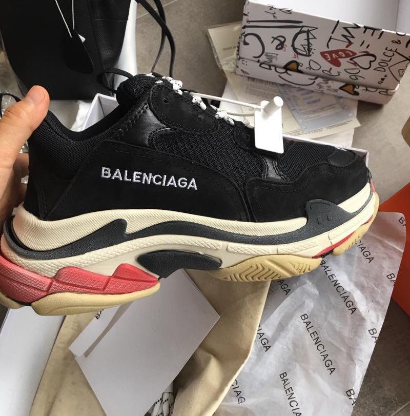 Balenciaga triple s כל הצבעים והמידות 