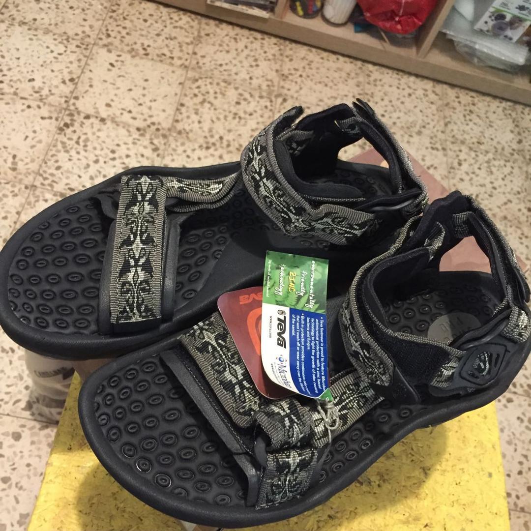 סנדלי teva 39.5