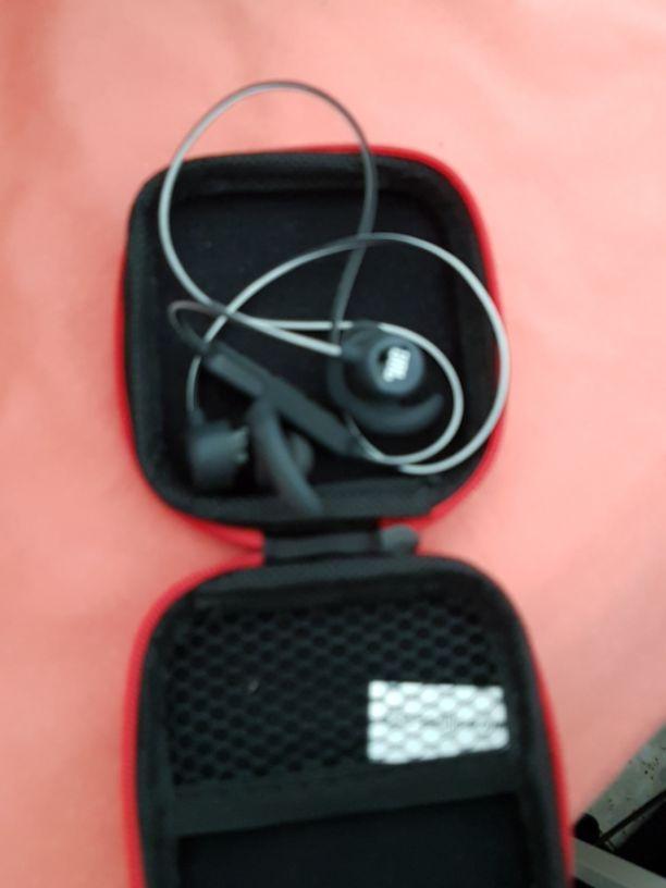 jbl reflect mini