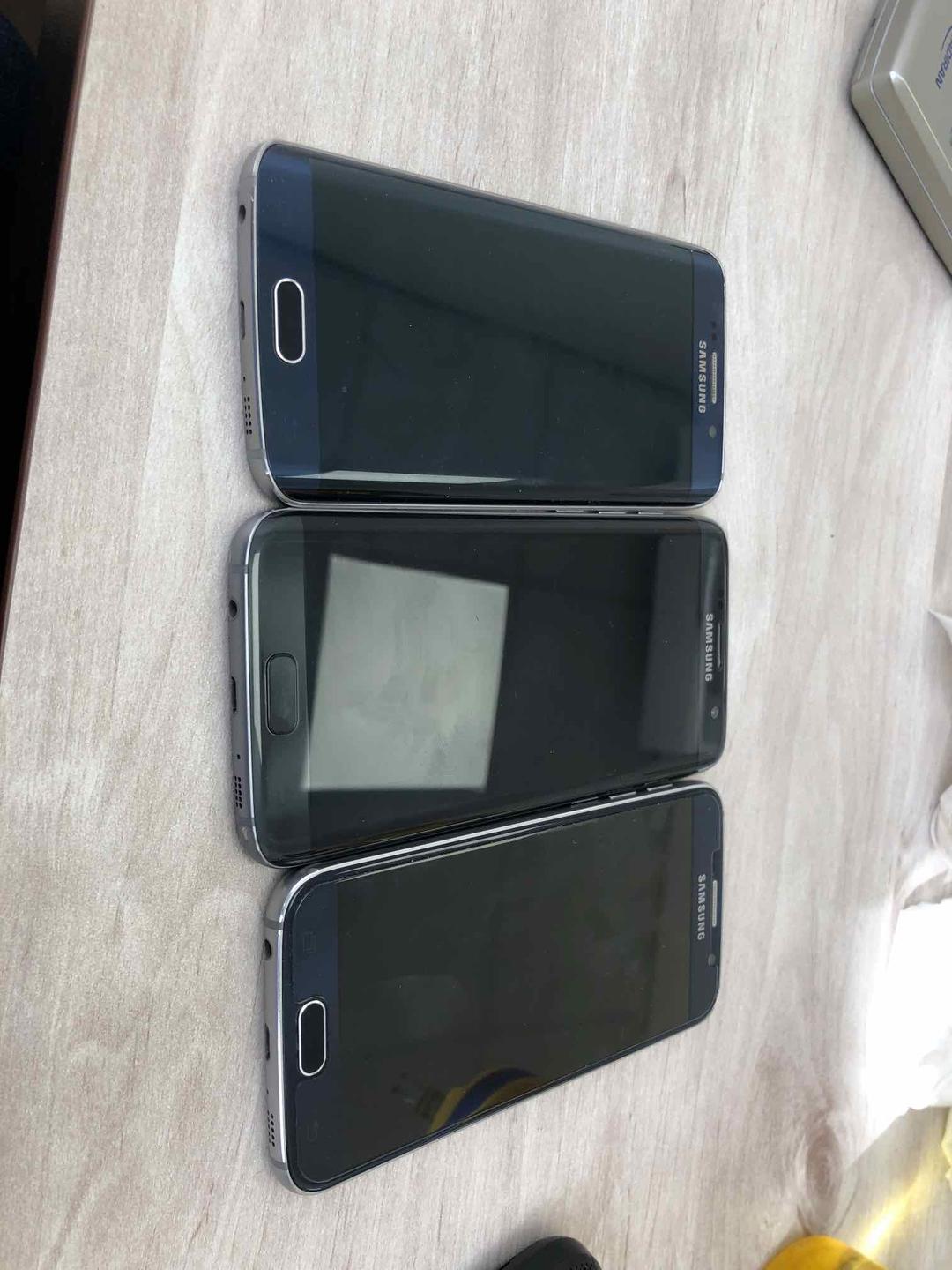 שלוש מכשרים 1גלקסי7 s 1000ש״ח ושניים גלקסי 6 700ש״ח כל אחד