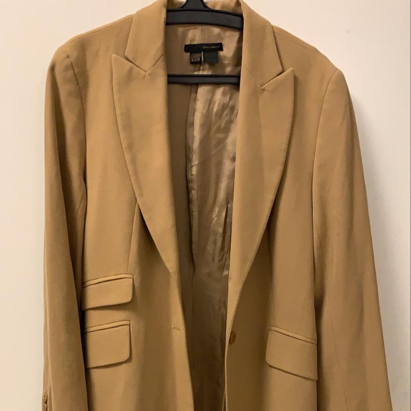 מעיל קלאסי של Zara 