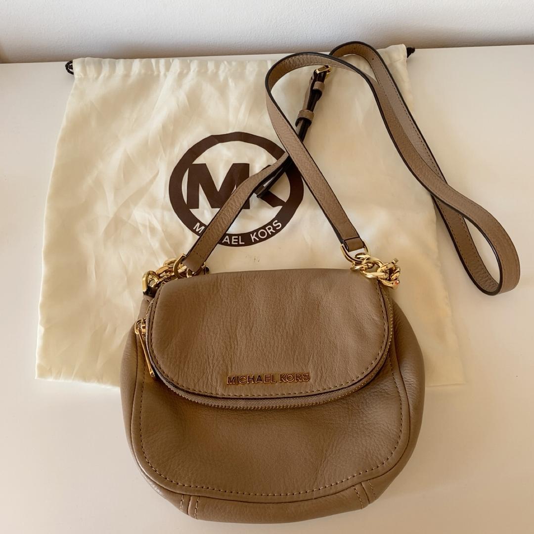 תיק של מייקל קורס 