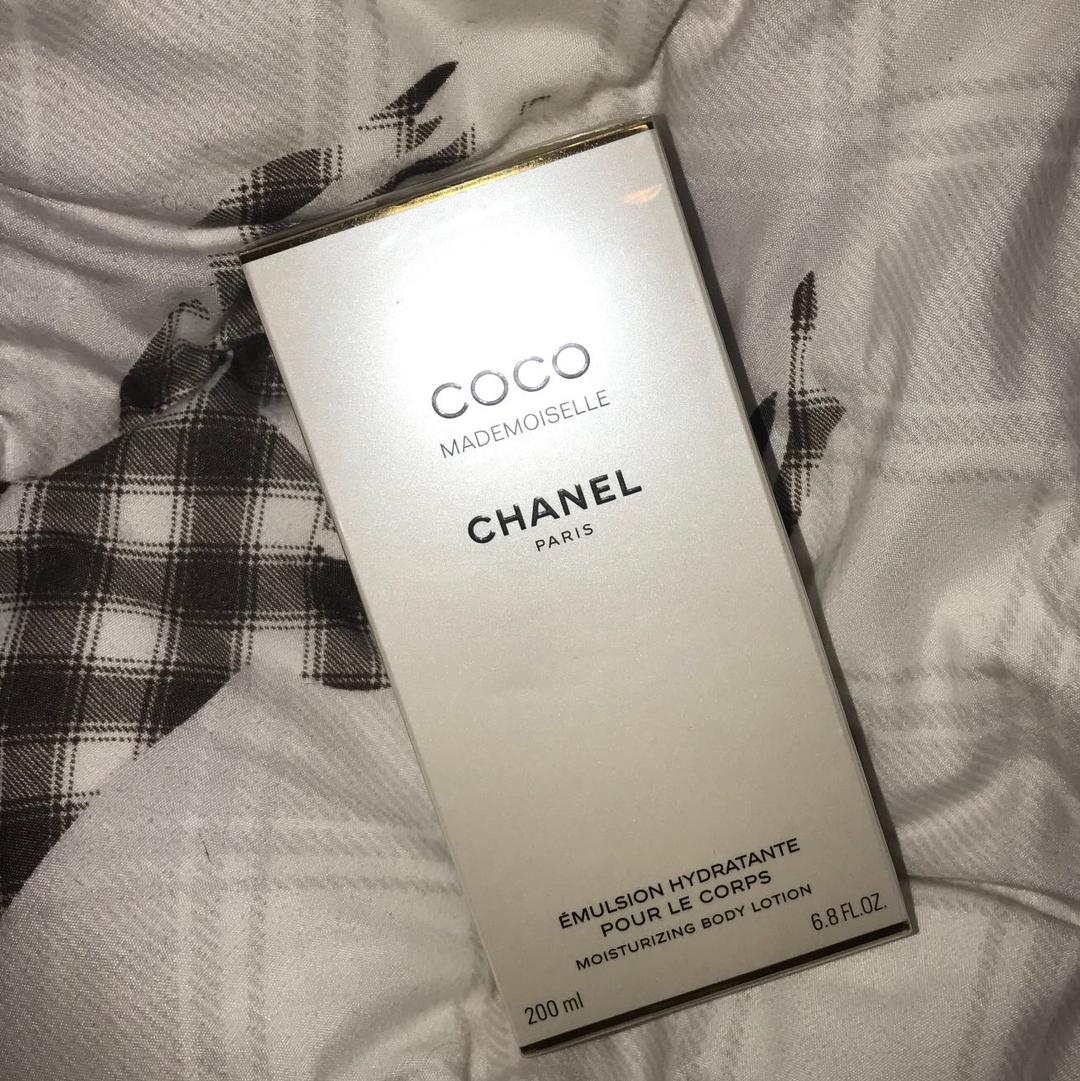 Chanel mademoiselle 