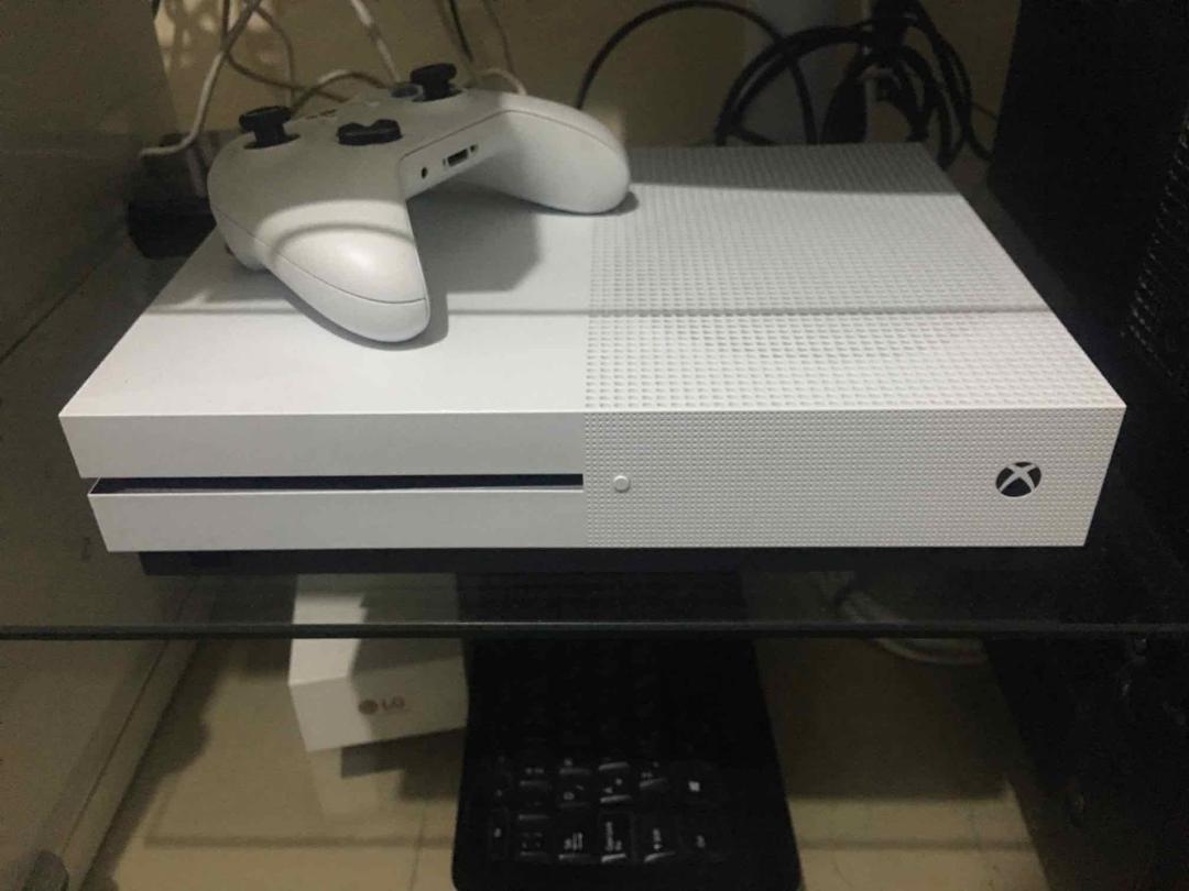xbox  one 500gb