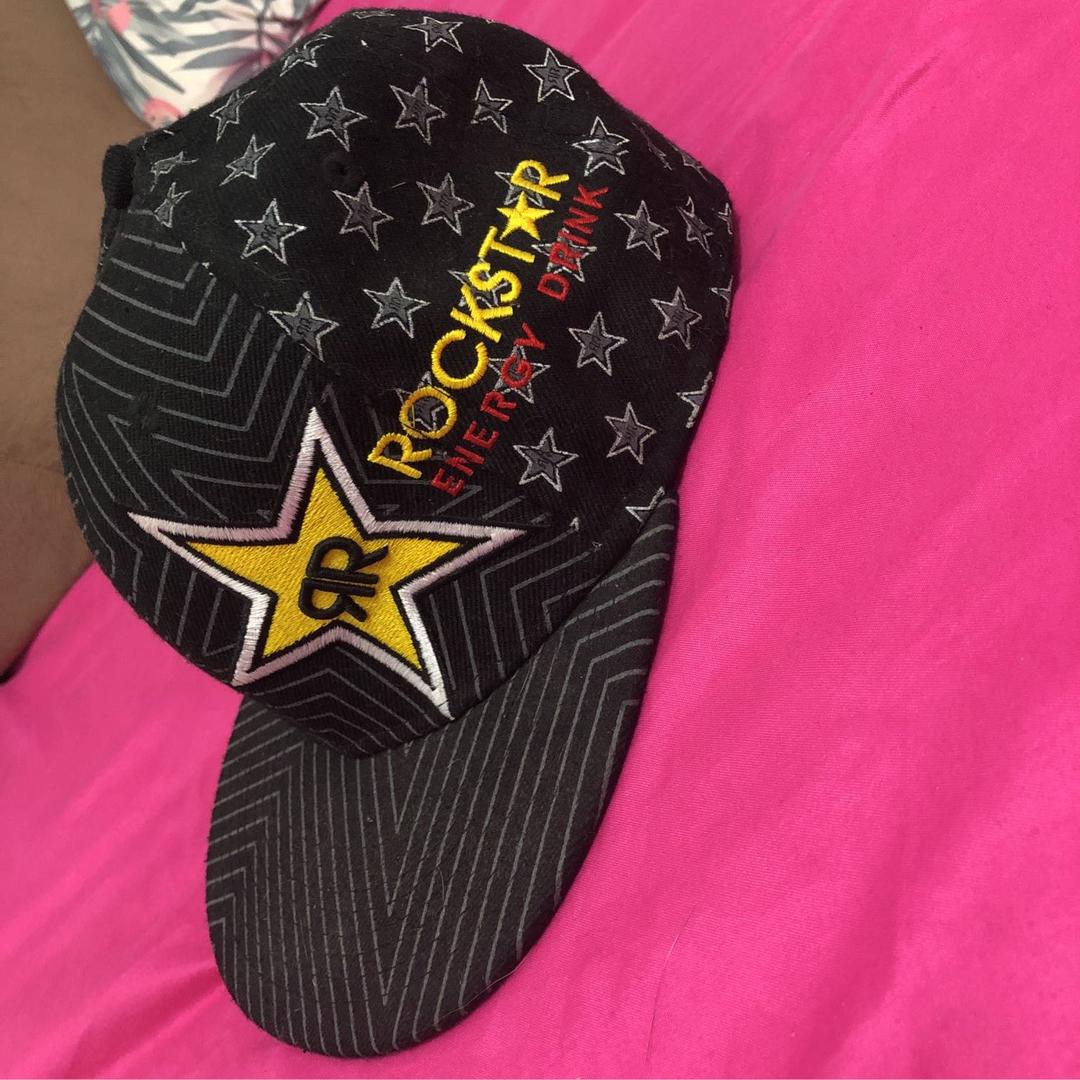 כובע rockstar חדש 
תנו הצעות מחיר!