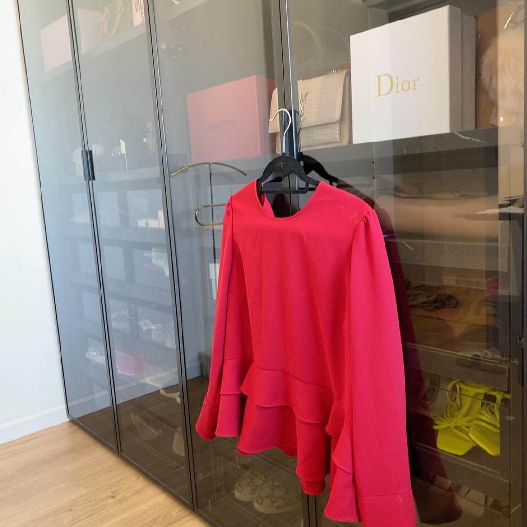 חולצה ראפלס zara 