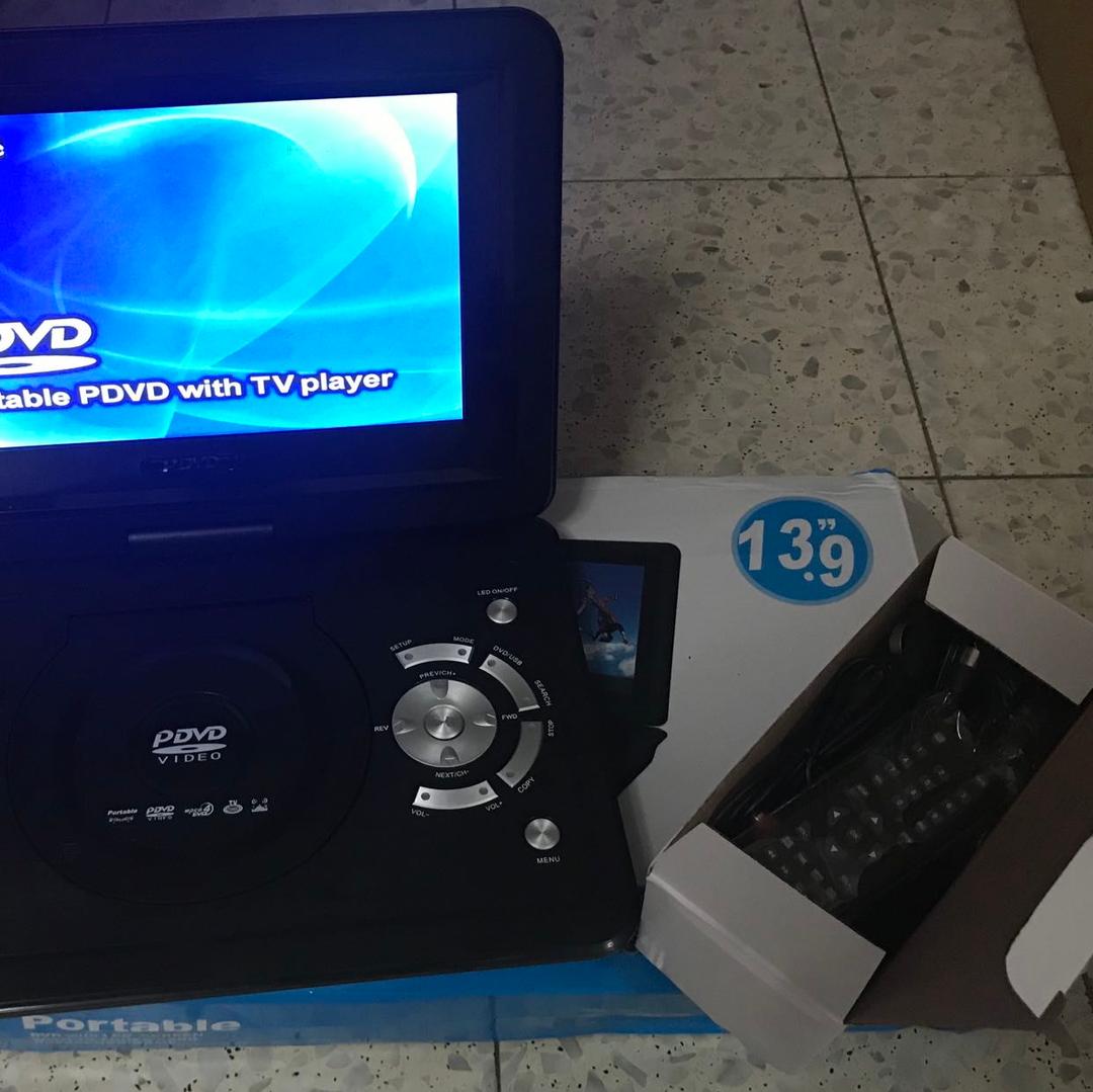 DVD 13.9 אינץ !!
