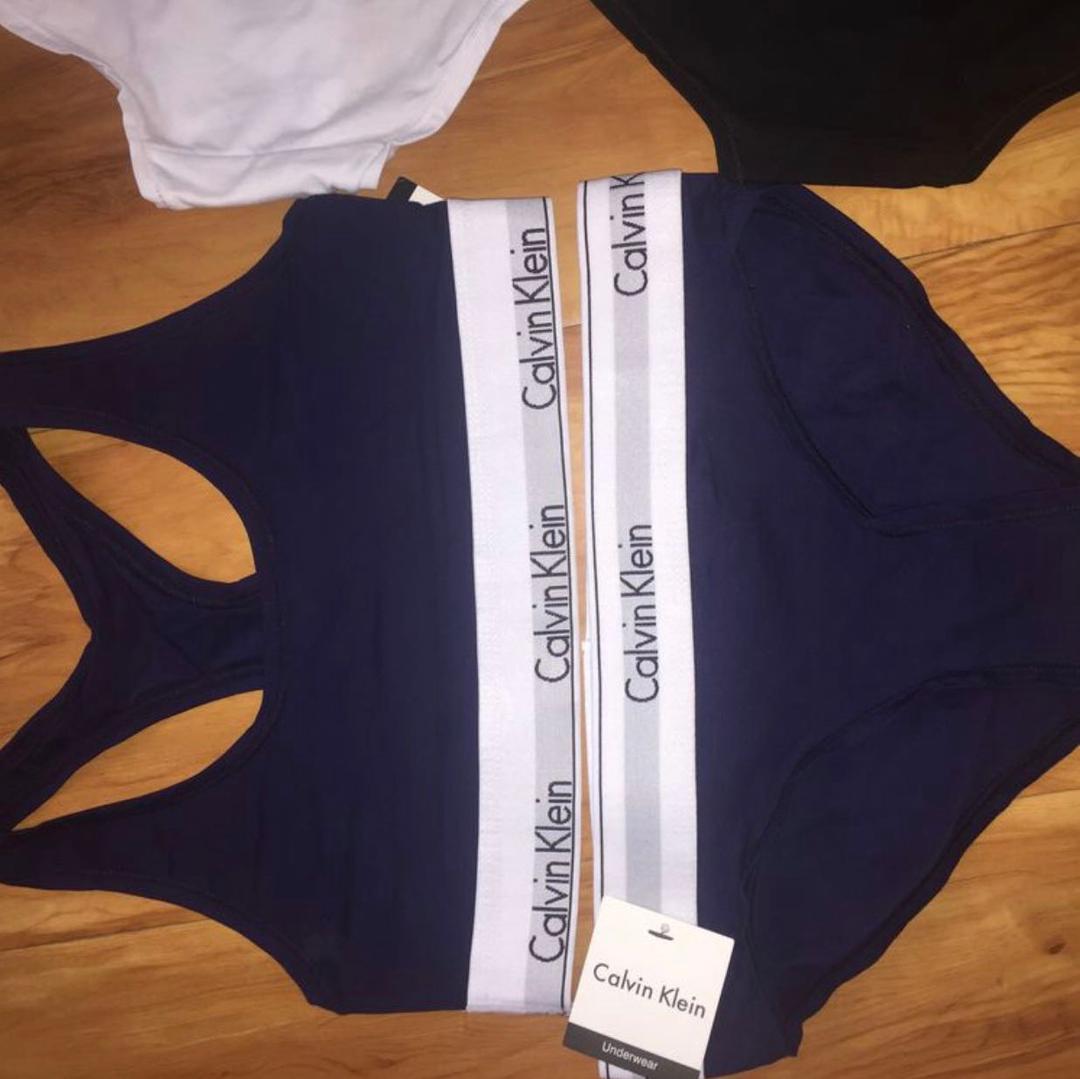 טופ ותחתון Calvin Klein מקורי במחיר מוש!!! 
