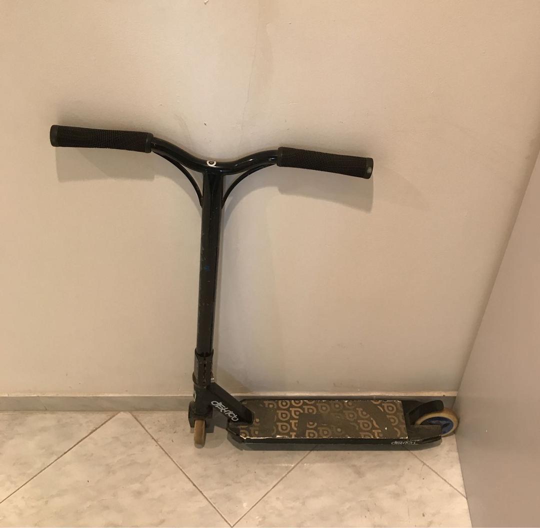Kick scooter District v7