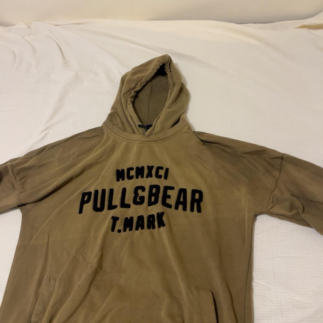  סווצארט pull and bear