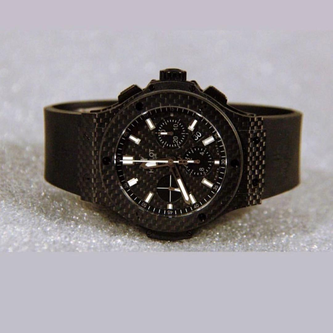 Hublot Big Bang full Carbon Swiss half price without box papers just the watch