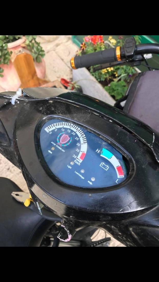 חלקים והוספות לאופניים חשמליים