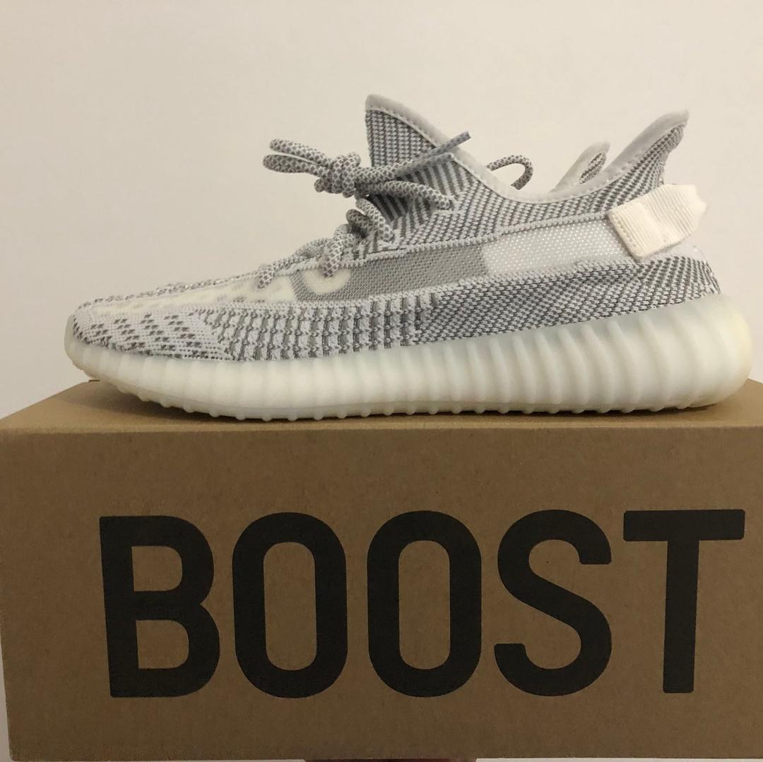 Yeezy Boost 350 V2 Static size 44