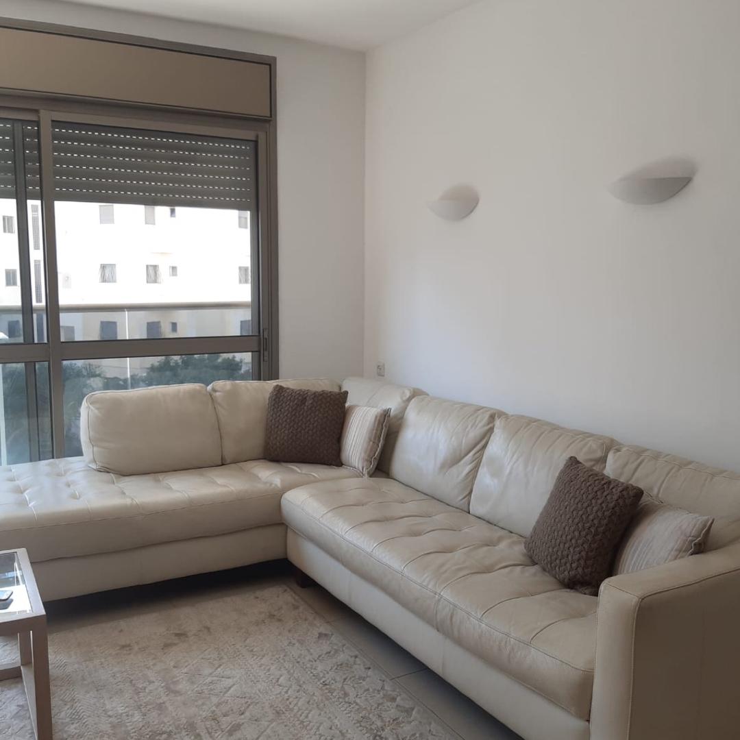 ספה שזלונג של טילי סופה מבית נטוצי 
3400 שח לפרטים נא לפנות ל0528519888
