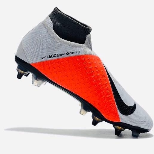 Nike professional soccer cleats PHANTOM/vsr 
חדשות בניילון גמיש במחיר כי הנייקי הגיעו בטעות פקקים לדשא במקום קט רגל ( בנוסף מגיע פקקים ברזל לחורף עם הכלים 