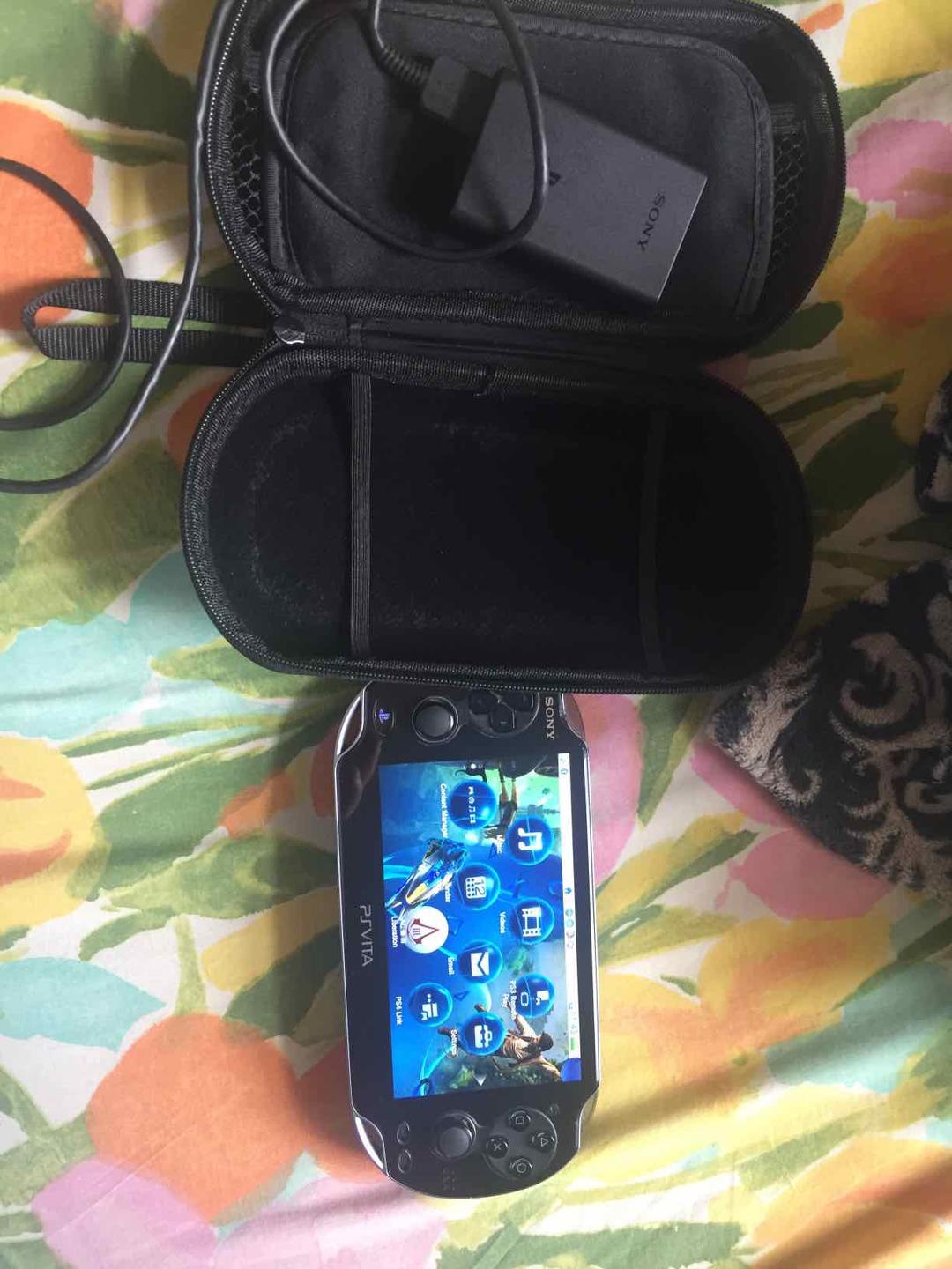 למכירה ps vita