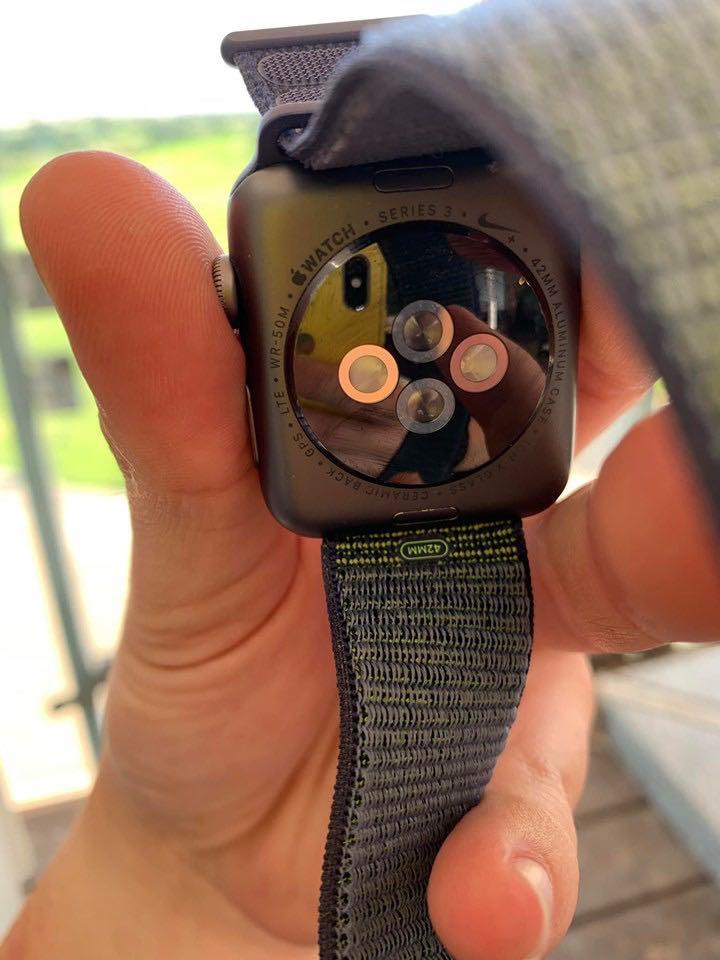 Apple Watch Series 3 42 mm+Nike
נקנה דרך אמזון ארה״ב לפני כמעט שנה, ב1800 ש״ח.
השעון במצב מעולה, שמור מאוד ללא תקלות/ללא בעיות/לא ראה מעבדה/ללא שברים או סדקים.
השעון מגיע עם הרצועה המקורית (של הנייק), מטען מקורי של Belkin .

•נותן גם את כל הרצועות ללא תוספת תשלום😉
•מעלה את המס׳ סיריאלי לכל מי שרוצה לבדוק
•מחיר אחרון בהחלט
•איסוף מרמת גן