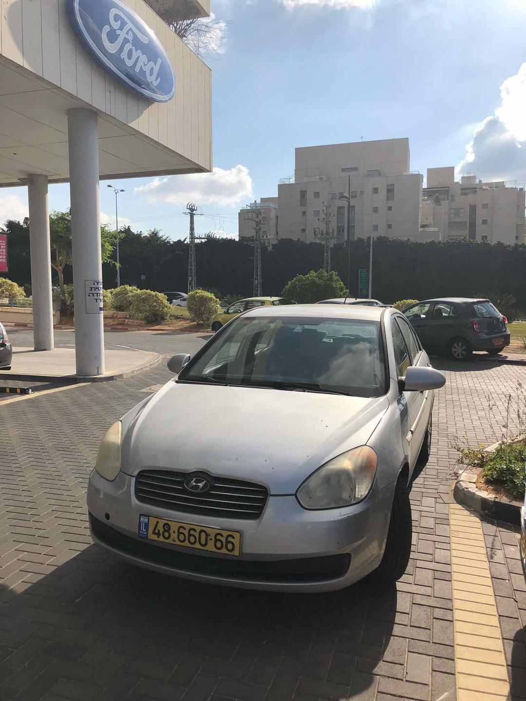 יונדאי אקסנט 2009