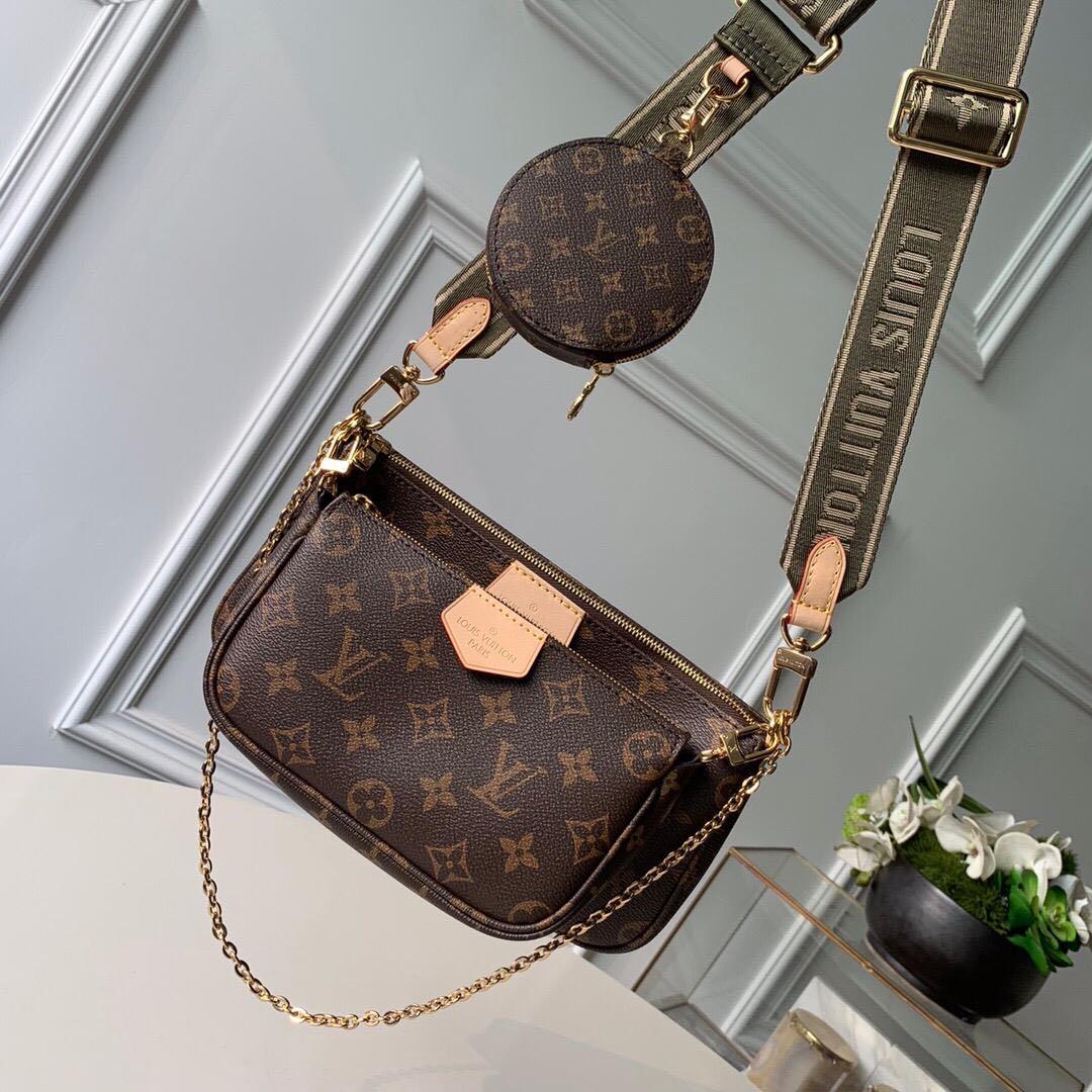 תיק Louis Vuitton 
