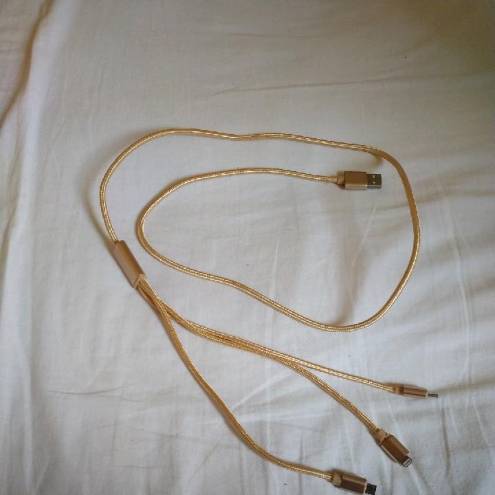 מטען ל Samsung, IPhone, Huawei, Android
