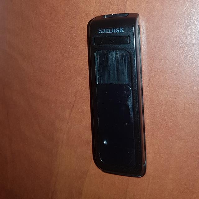 USB SanDisk 64 GB