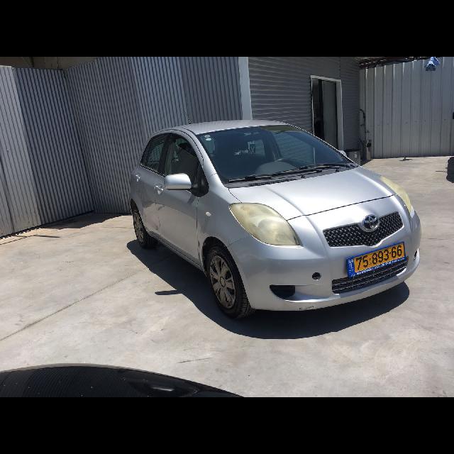 טויוטה 2008 יד 3