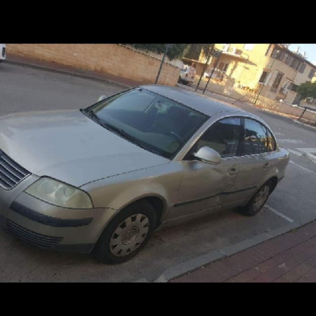 פולקסווגן 2005 יד 2