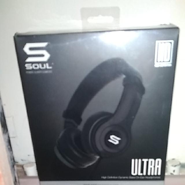 אוזניות של SOUL ULTRA חוטיות חדשות 