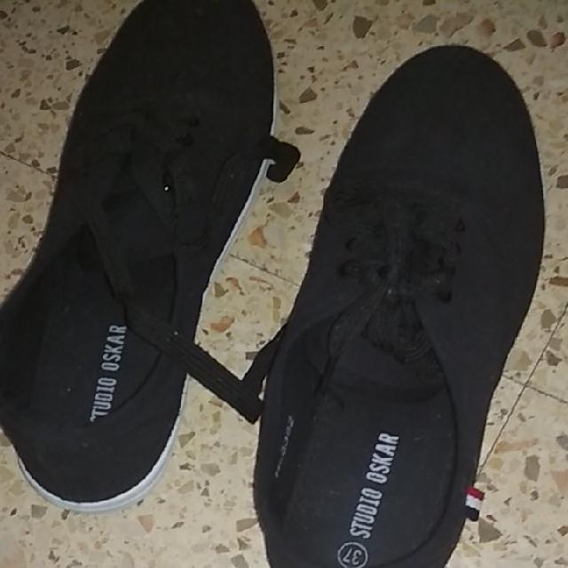 נעלי סניקרס