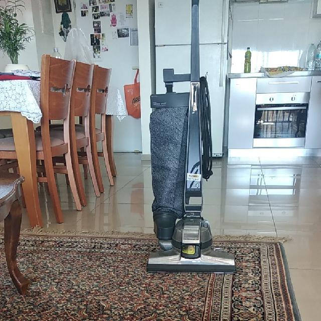 שואב אבק מסוג קירבי כולל כל החלקים המקוריים