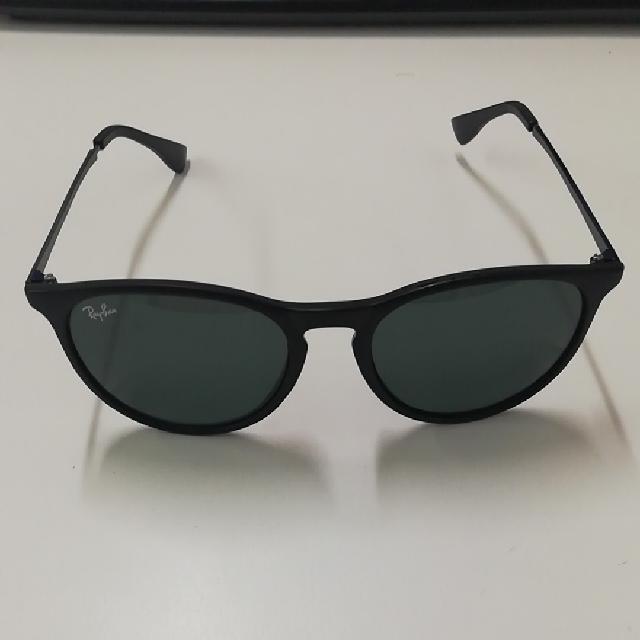 משקפי Ray-Ban