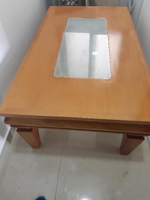 שולחן סלוני מעץ מלא, כמו חדש, 120×60 