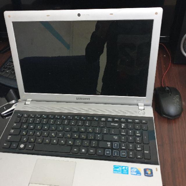 מחשב נייד סמסונג i3 מעבד חזק  משומש