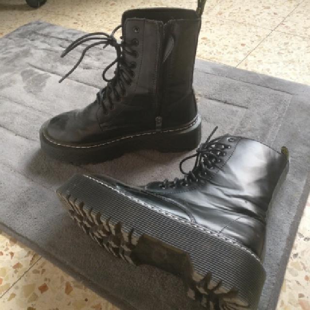 חיקוי דר מרטינס