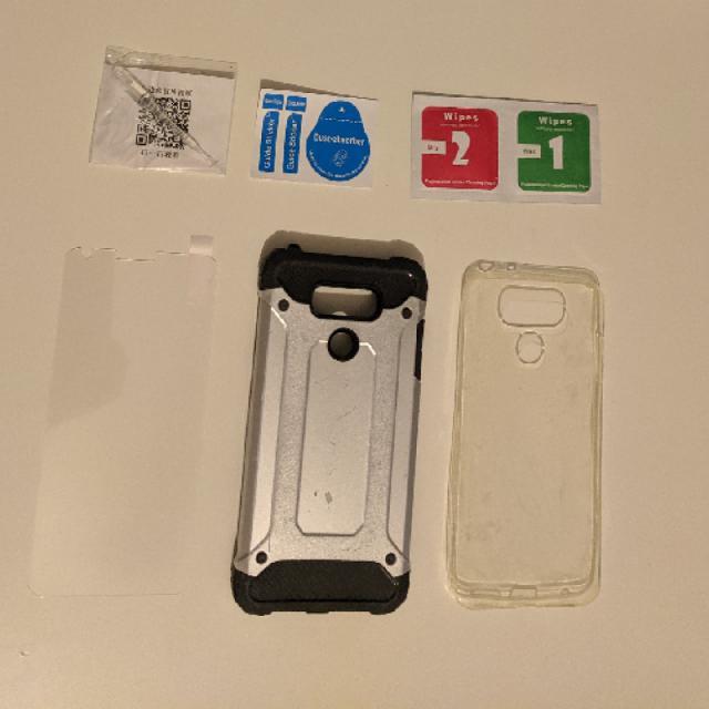6 מגני זכוכית + 2 כייסים לLG G6