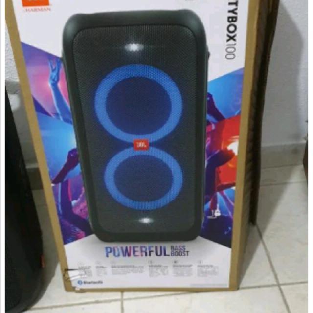 רמקול jbl partybox 100 השתמשתי בו רק פעמיים