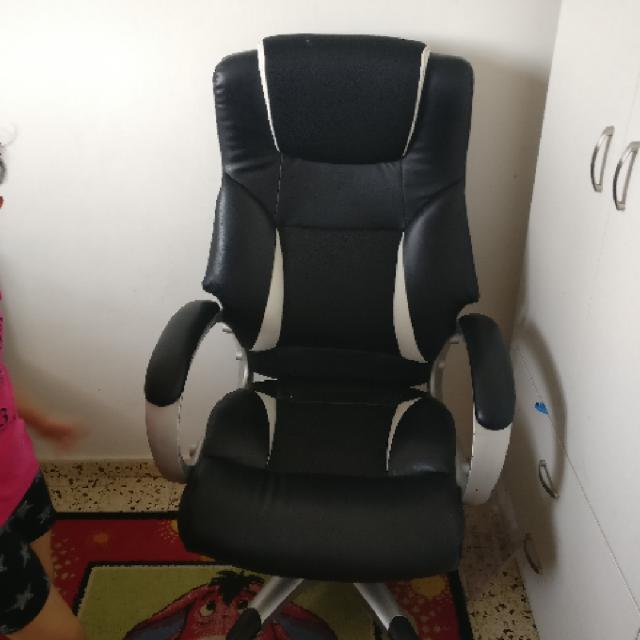כסא מנהלים
