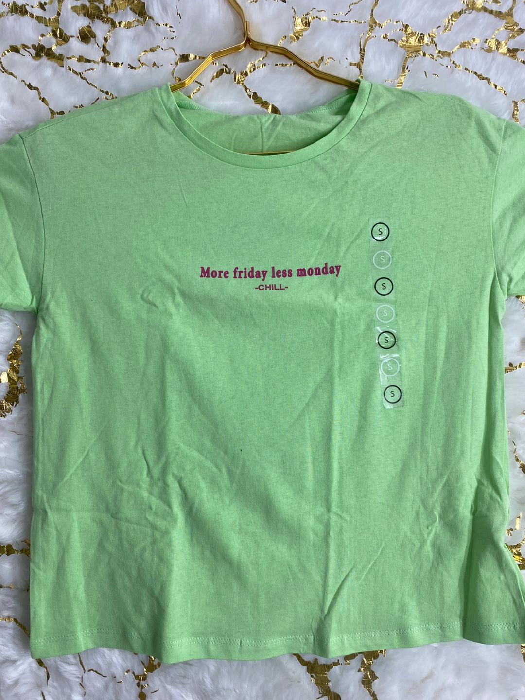 חולצה ירוקה